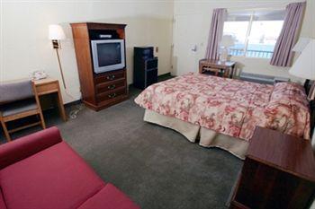 Home-Towne Lodge Omaha Buitenkant foto