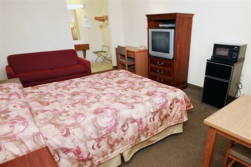 Home-Towne Lodge Omaha Buitenkant foto